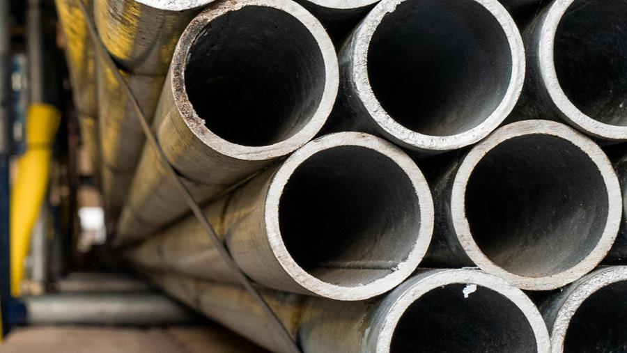 Staalsector waarschuwt: hoge elektriciteitsprijzen ondermijnen Europese economische competitiviteit