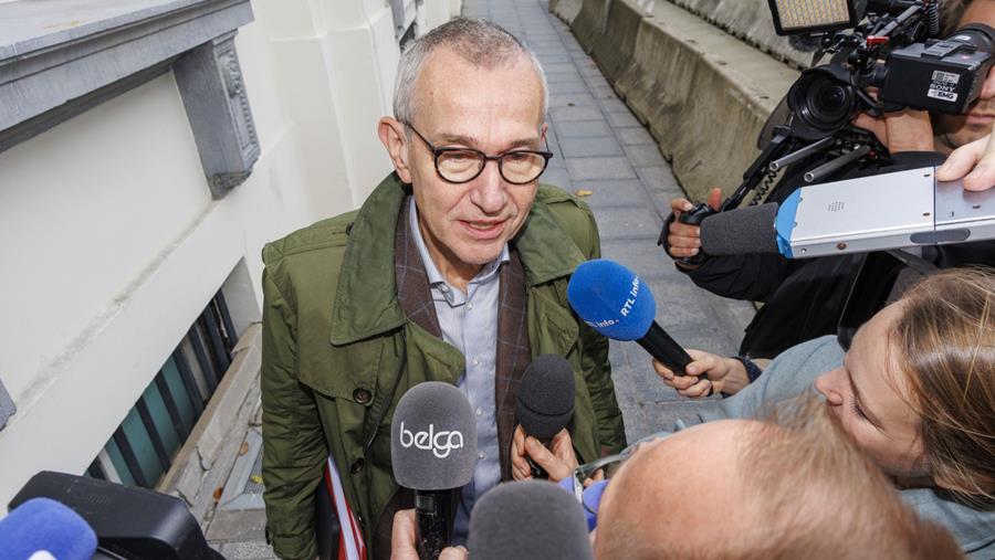 Vandenbroucke verwijt VS "aanval op Europees samenlevingsmodel"