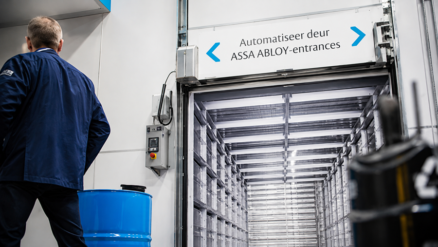 ASSA ABLOY présente les modèles RP100 SimplySafe et RP400 au salon Empack Gand 2026