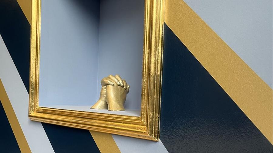 De la peinture et un clin d'œil au classicisme