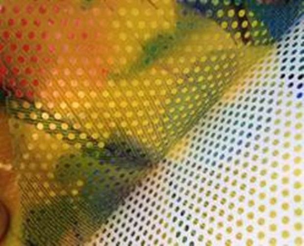 NIEUW: Two-way vision transparante raamfolie