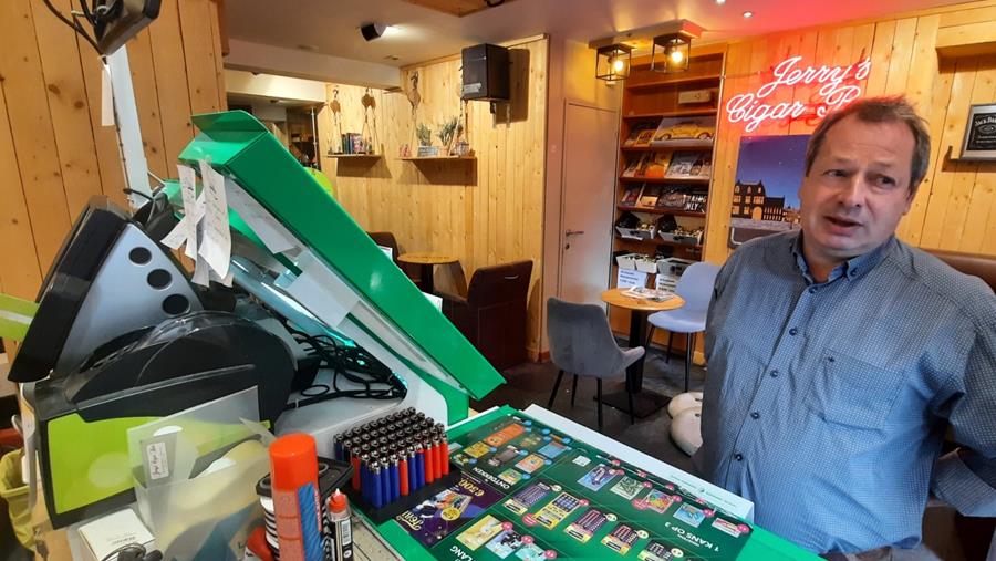 "Si mon fils veut poursuivre l'activité, il devra se diversifier davantage"