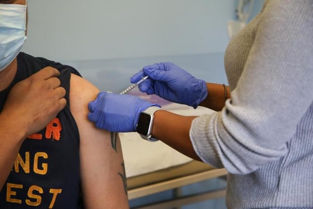 Verlenging griepvaccinatie door apotheker unaniem goedgekeurd