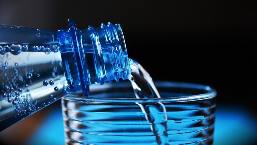 Trifluorazijnzuur in 3 op 4 Belgische bron- en mineraalwaters
