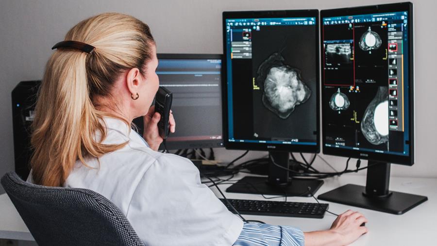 Patiënten 30% minder lang onder narcose na borstoperatie