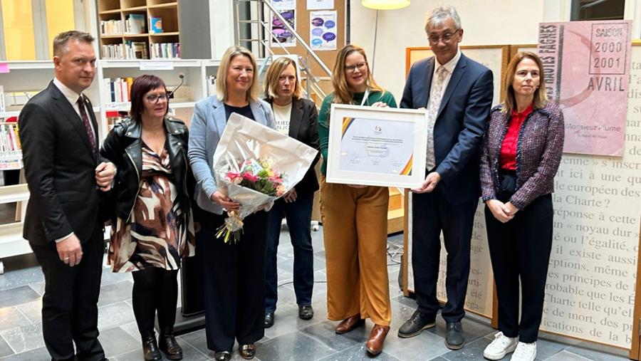 La Dre Caroline Depuydt lauréate du Prix 2026 du meilleur ouvrage pour l'enseignement