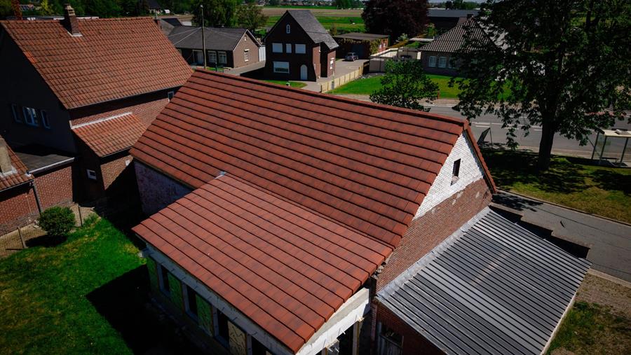 Van leeg dak naar een volledig nieuwe dakconstructie